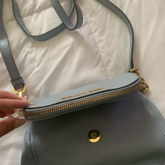 Michael Kors Crossbody - Picture 5 of 5